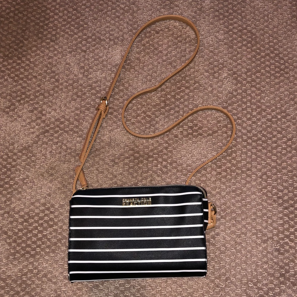 Black and White Crossbody Purse